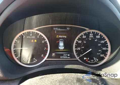 2018 Nissan Sentra S z USA, uszkodzony, nr VIN 3N1AB7AP1JY249310